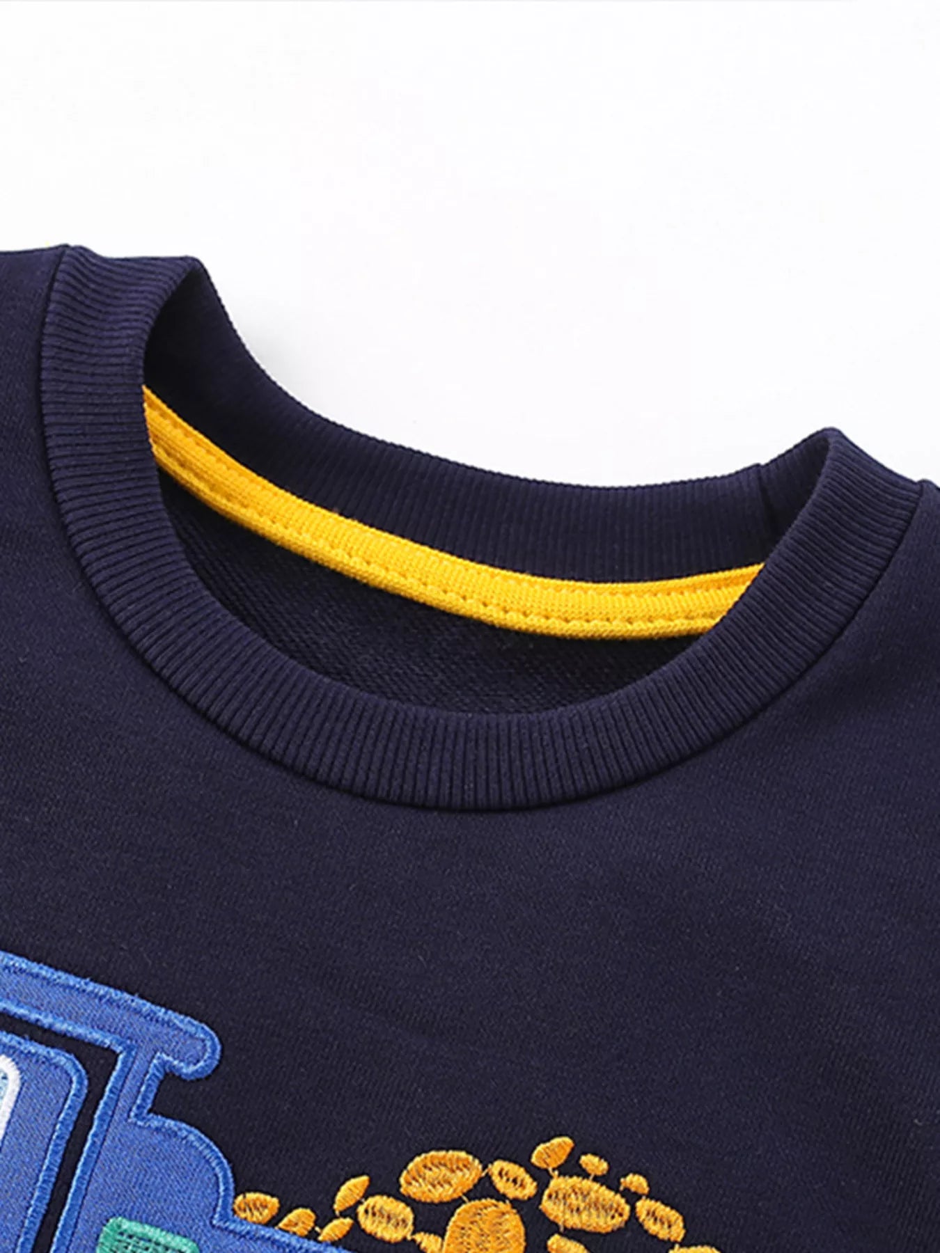 bb0e9b6f2f284a60863875e704f2e048-Max-Origin